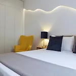 Domus Duca Claudius I Classy Vatican Apartment With Private Garden