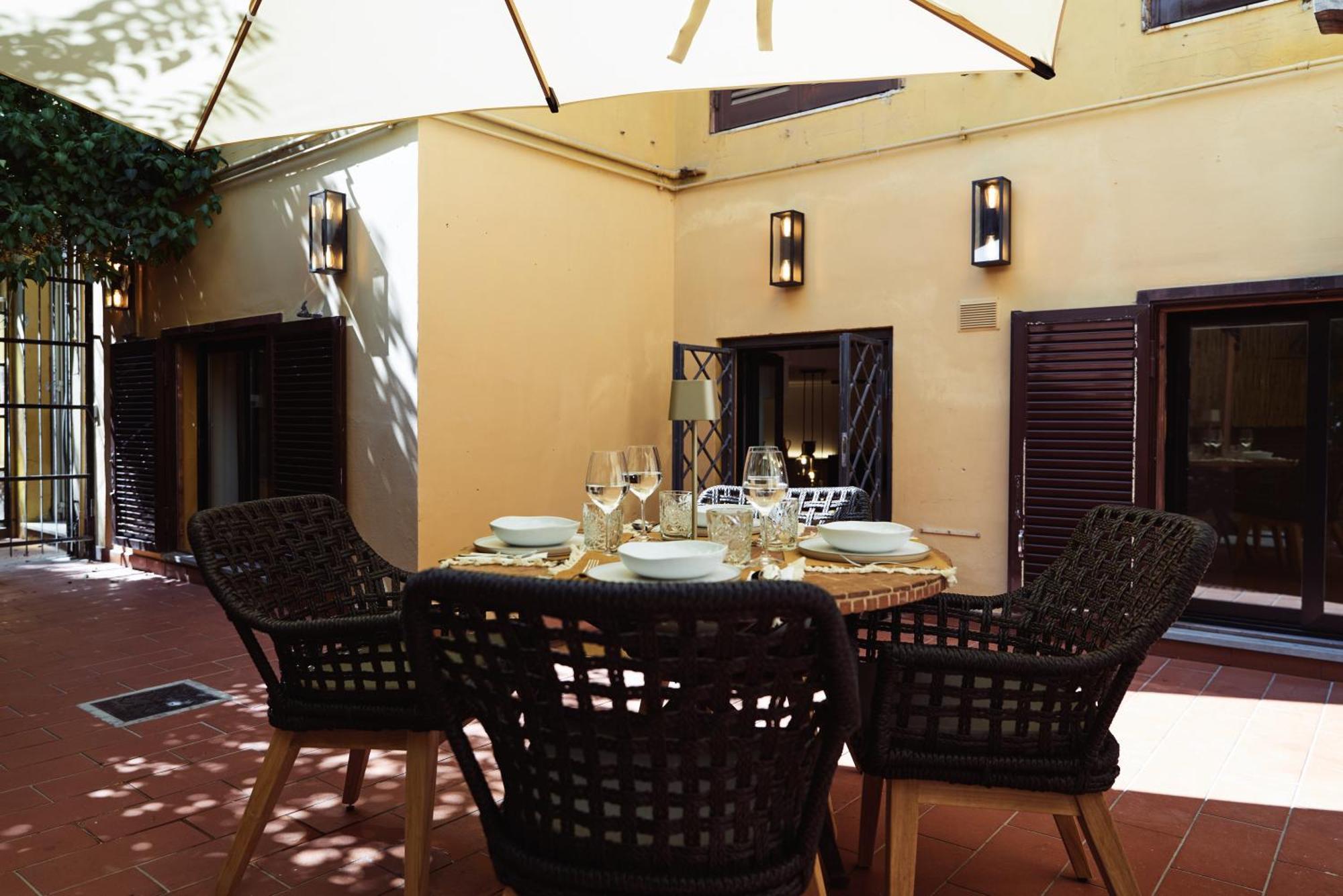 Domus Duca Claudius I Classy Vatican With Private Garden Apartment